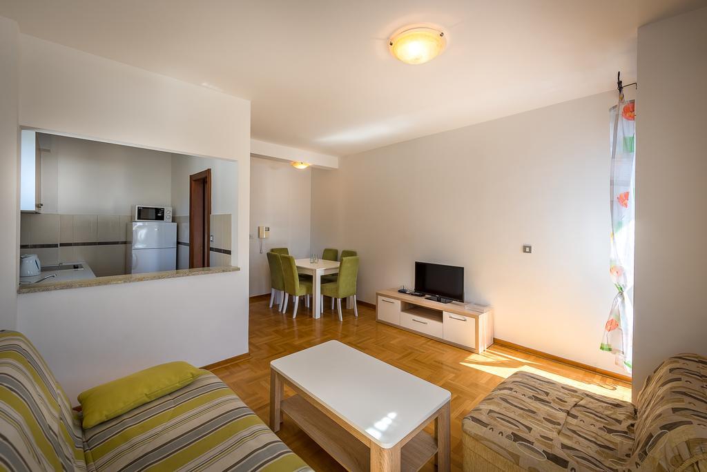 Apartments Montreal Budva Exterior foto